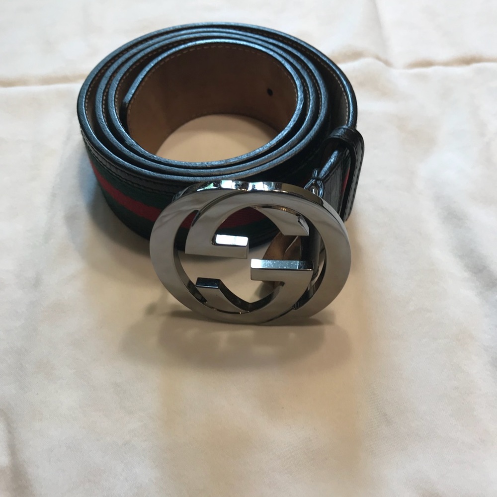 Gucci traditional pattern genuine belt.